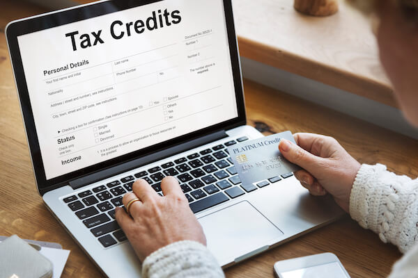 Read more about the article How to Take Advantage of the New and Improved Energy Tax Credits