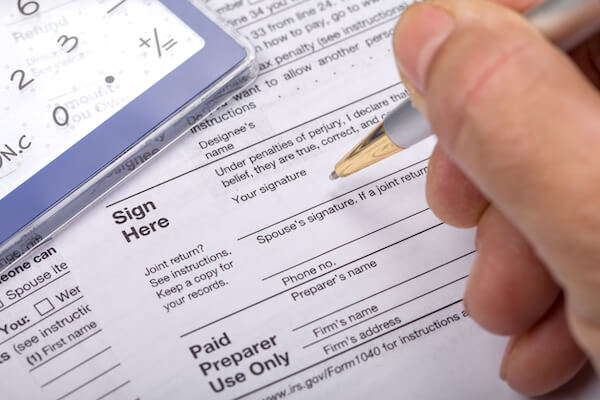 signing a form the employee retention credit